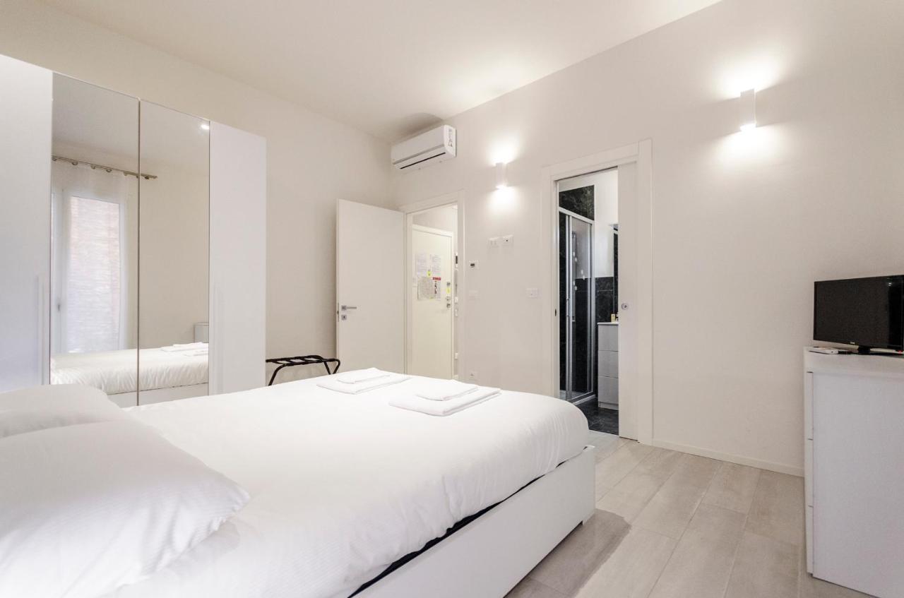 Dimora Santo Stefano: Ampia, Con Giardino Privato Apartment Bologna Exterior foto